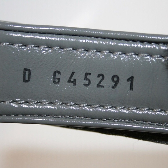 38 Chanel Quilted Leather Grey Swarovski Crystal CC Fur Dad Sandals - Picture 5 of 7